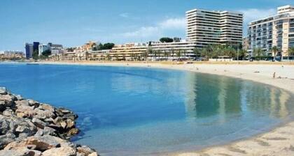 Sunny Seaside Escape in Aguadulce