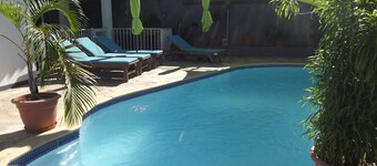 Private 3-bedroom house with private pool 