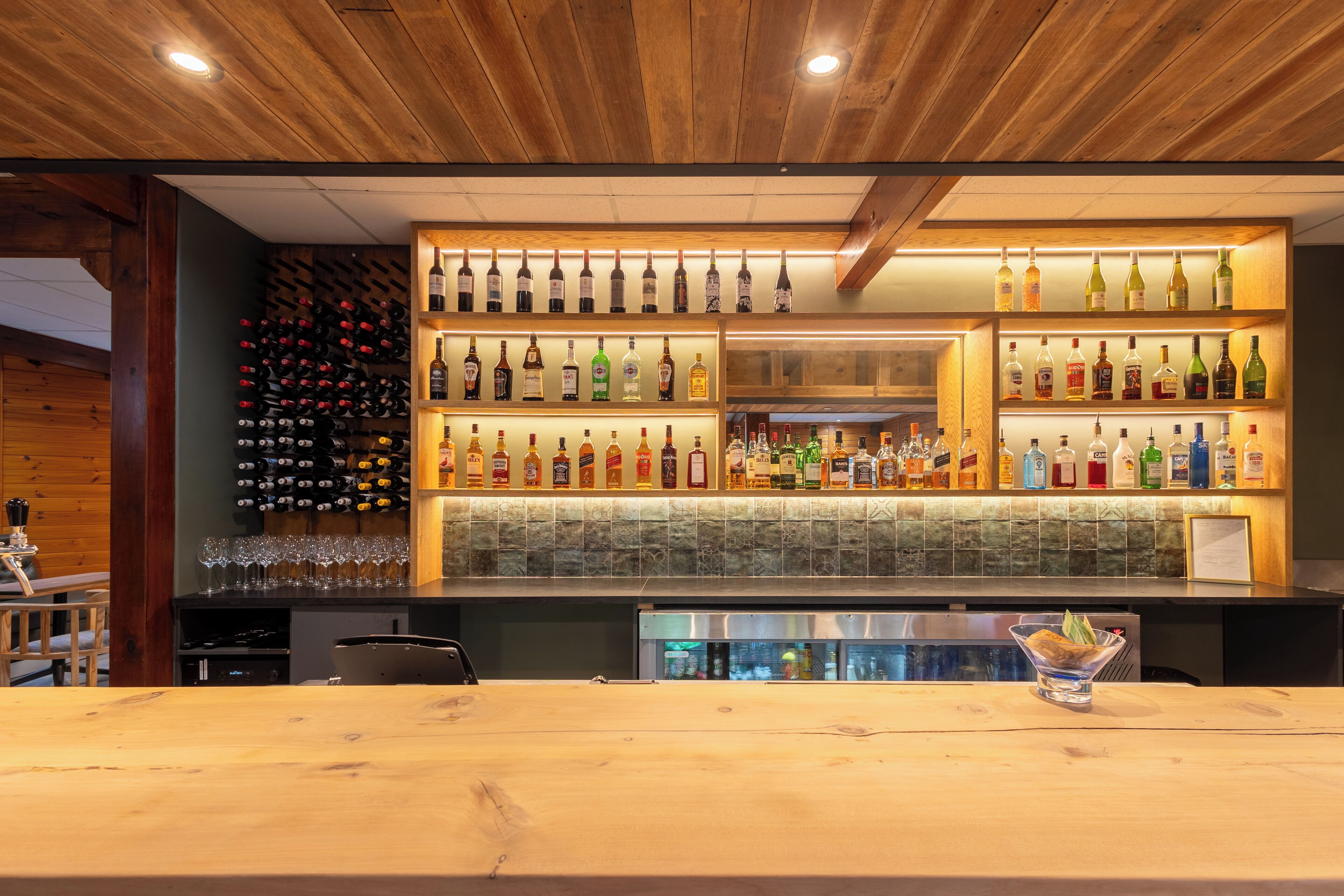 Bar (in der Unterkunft)