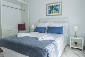 5 bedrooms, iron/ironing board, travel cot, free WiFi