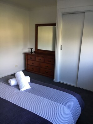 3 bedrooms, iron/ironing board, travel cot, free WiFi