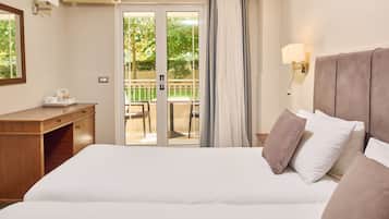 Ground Floor Room with Garden View | In-room safe, desk, iron/ironing board, free WiFi