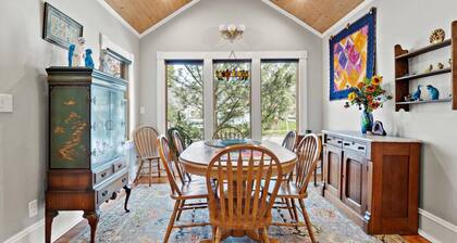 North End Cottage! Walk the Tree-lined Neighborhood to Hyde Park + Camel's Back Park