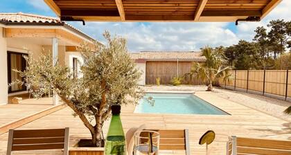 VillasHomeClet - Villa Palm Beach âïž Piscine âïž Terrasse âïž Clim âïž 4 chambres