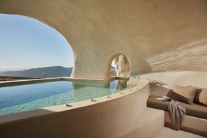 Elysium Cave Suite with Jetted Tub, Caldera View | View from room