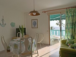 Unclassified image, 3 of 16, button - Apartment Nisamar 3c - Nisamar 3c (Puerto de Naos)