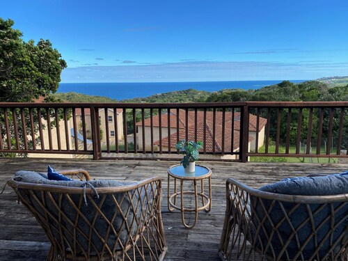 Spacious Holiday Home with Ocean Views