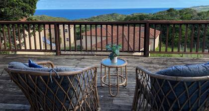 Spacious Holiday Home with Ocean Views