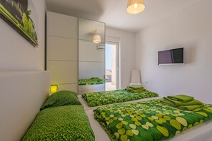 4 Schlafzimmer, Zimmersafe, Bügeleisen/Bügelbrett, kostenloses WLAN