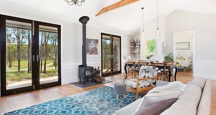 Block Eight Estate Barrington View Villa