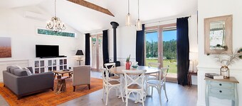 Block Eight Estate Water View Villa