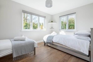 4 bedrooms, iron/ironing board, travel crib, WiFi