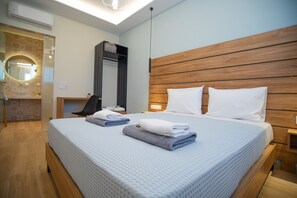 3 slaapkamers, geluiddichte muren, een strijkplank/strijkijzer