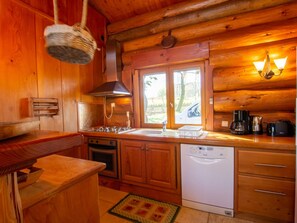 Réfrigérateur, micro-ondes, four, lave-vaisselle