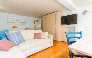 Apartment, Terrasse | Wohnbereich