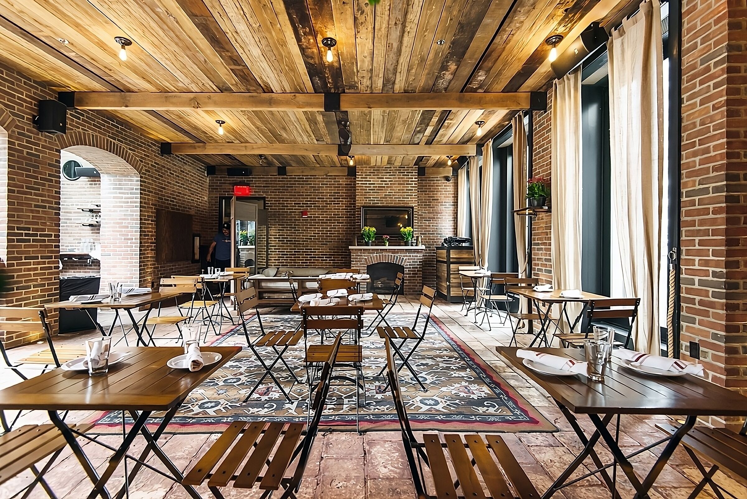 Studio King at Refinery Hotel! Pet-friendly, Walk to Central Park, Times Square!