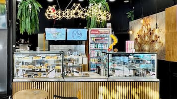 Coffee shop