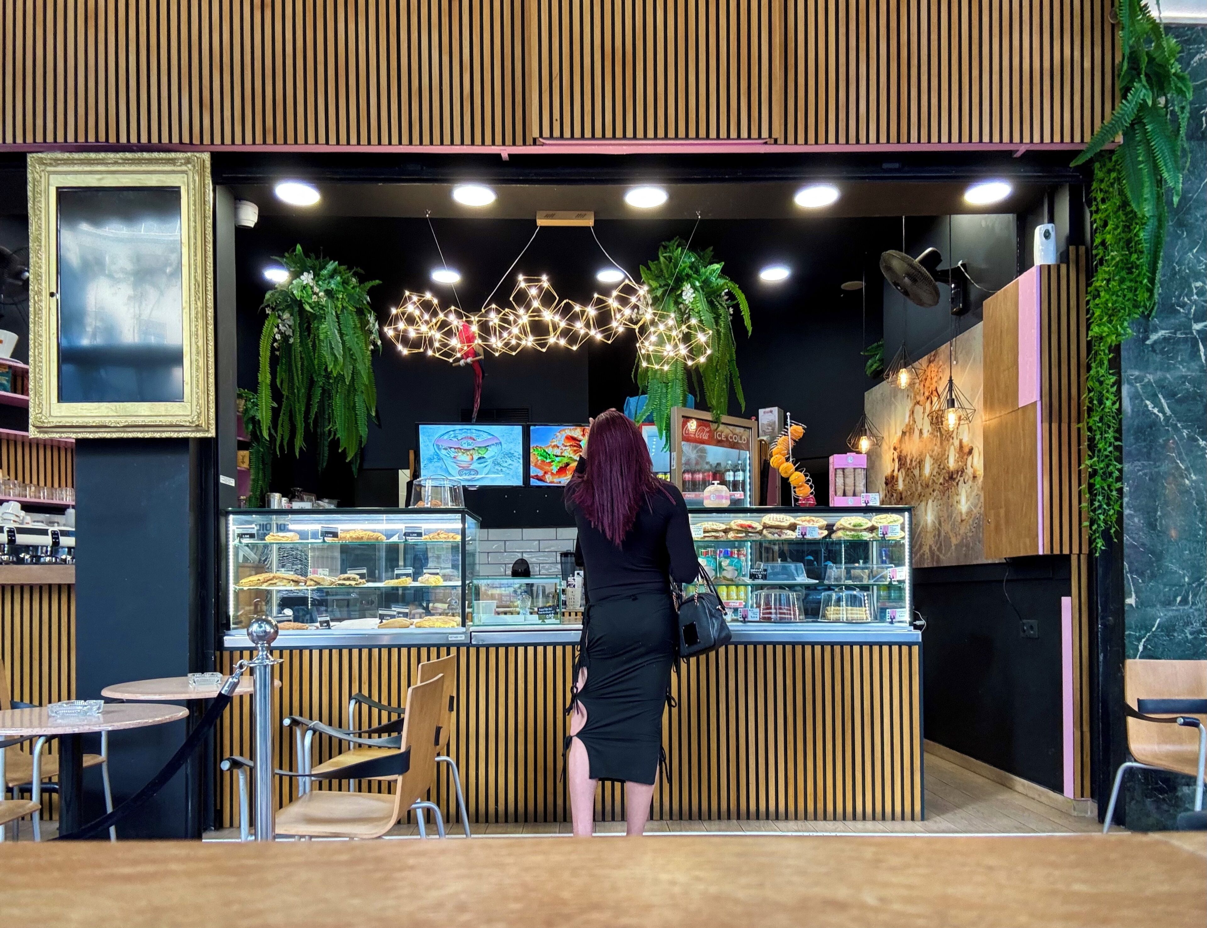 Coffee shop
