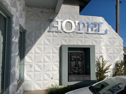 Meraki Hotel