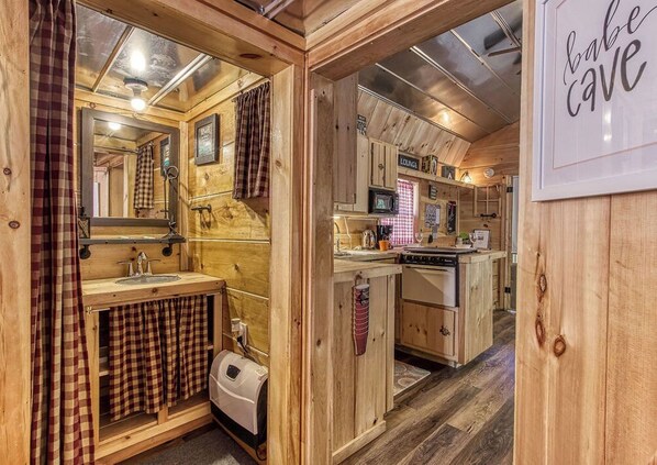 Fridge, microwave, coffee/tea maker