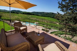 Junior Double Room | Terrace/patio - La pietra del cabreo (Greve in Chianti)