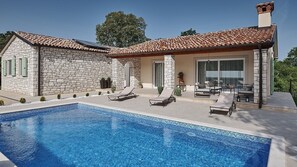 Pool - Villa Celtis with a pool and mini wellness (Groznjan)