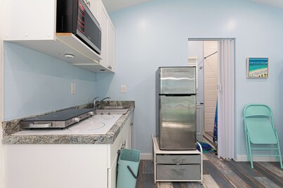 Ocean Retreat:1.5mi to beach/ 0.3mi to Lake Worth Beach Downtown