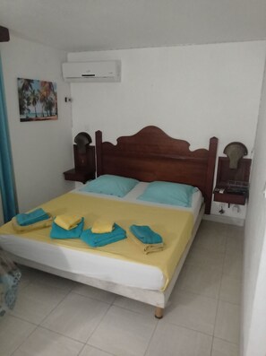 1 bedroom, iron/ironing board, WiFi, bed sheets - studio la Martiniquaise (Sainte Anne (Martinique))