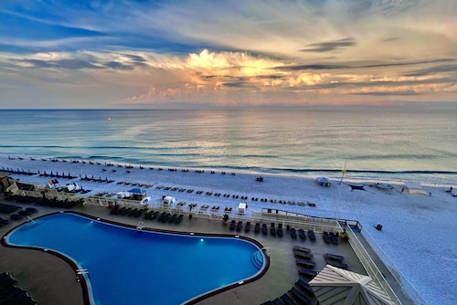 Luxury Penthouse Style Condo rated the best views in PCB, at Treasure Island