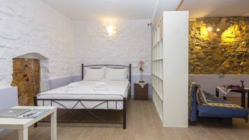 Estúdio romântico | Ferros/tábuas de passar roupa, Wi-Fi de cortesia, roupa de cama