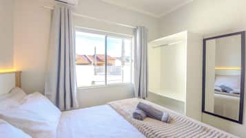 2 Schlafzimmer, Bügeleisen/Bügelbrett, kostenloses WLAN, Bettwäsche