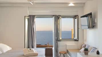 Superior Suite, Private Plunge Pool, Sea View | Vista spiaggia/mare
