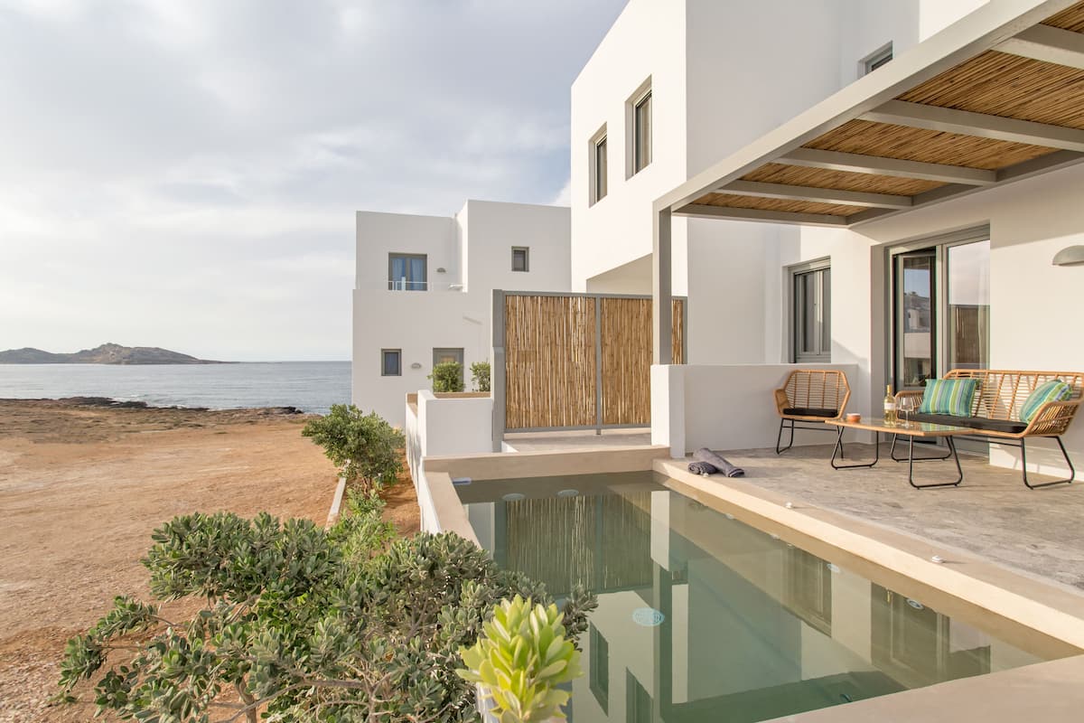 Premium Suite, Private Plunge Pool, Sea View | Terrace/patio