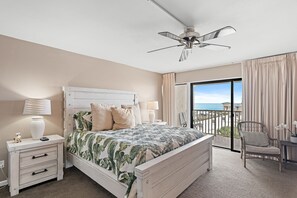 2 bedrooms, iron/ironing board, Internet, bed sheets - Beach-side, beautiful low-rise with uncrowded beach! (Destin)