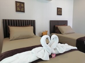 3 Schlafzimmer, Bügeleisen/Bügelbrett, WLAN, Bettwäsche