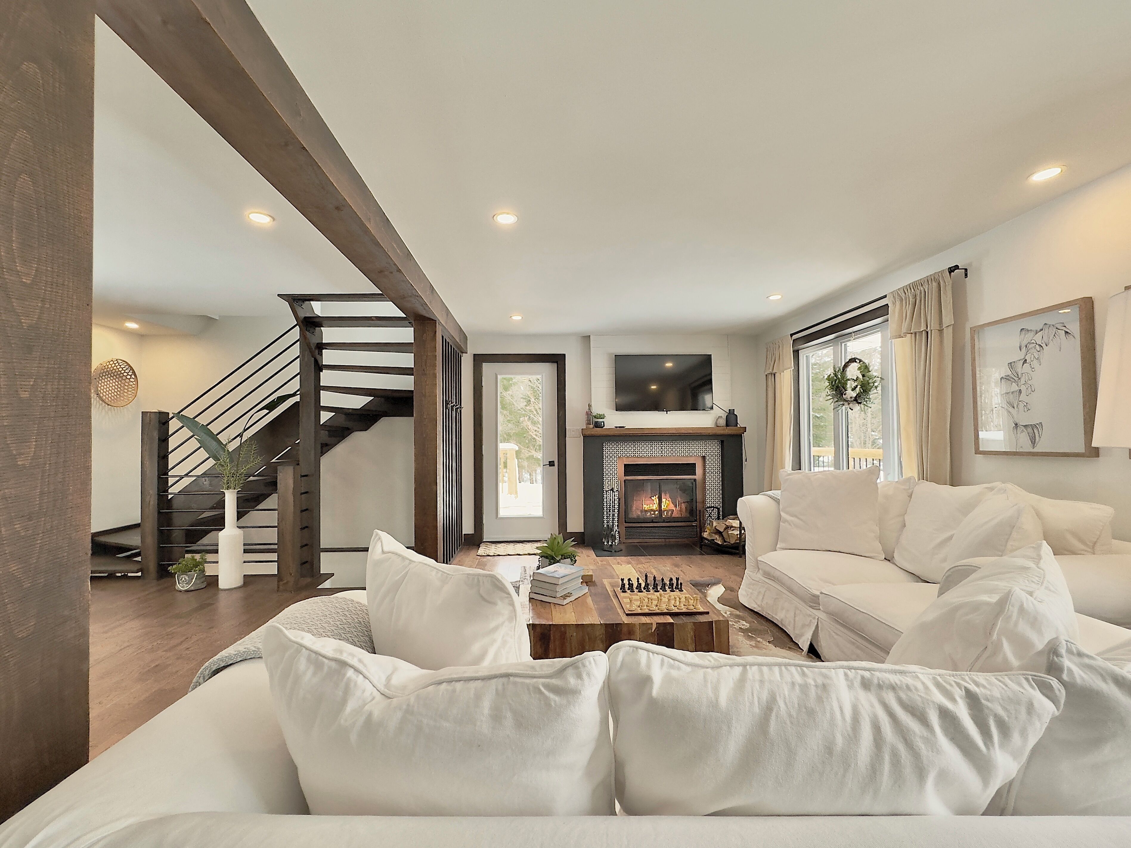 Smart TV, fireplace, video games, foosball