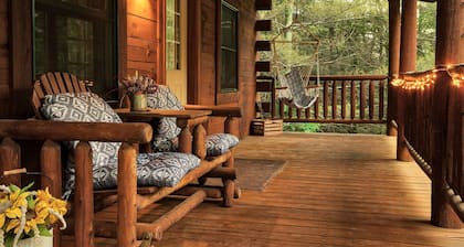 Dogwood Cabin near Ash Cave