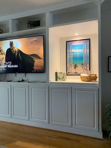 Freshly Updated 2 Bed/2 Bath 