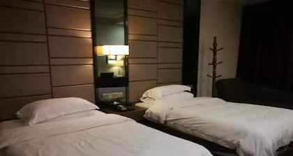 Jiu Tian Fashion Hotel