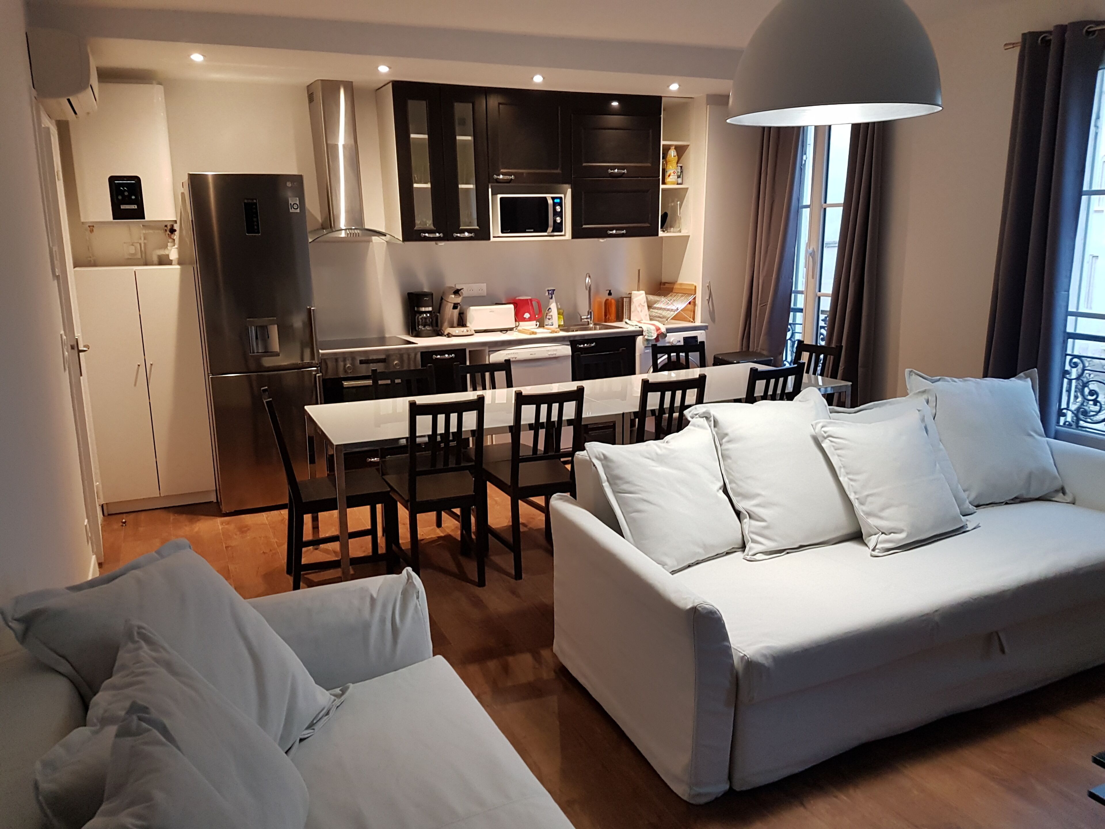 Smart-TV og DVD-spiller