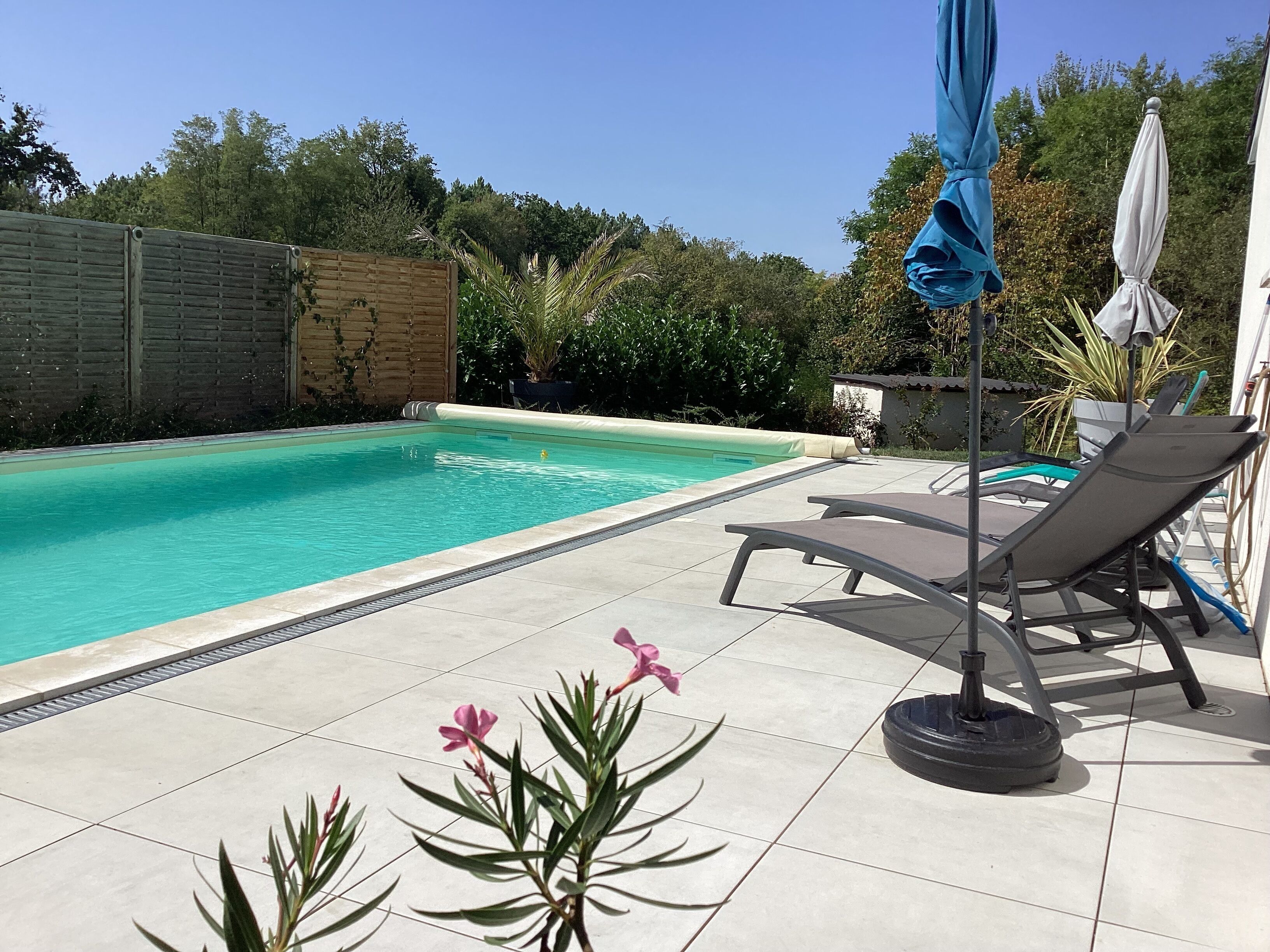 Piscine extérieure