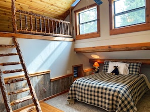 5 bedrooms, iron/ironing board, travel cot, WiFi