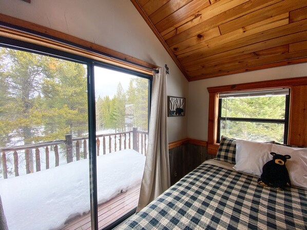 5 chambres, fer et planche à repasser, lit parapluie, Wi-Fi