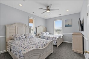 7 bedrooms, free WiFi, bed sheets, wheelchair access