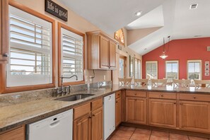 Fridge, microwave, oven, stovetop - Wish You Were Here: Oceanside, Saltwater Pool, Hot Tub, Tiki Bar, Pet-friendly (Corolla)