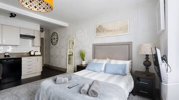 City Apartment | 1 bedroom, free WiFi