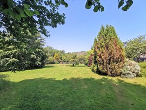 Property grounds - Jasmine Cottage (Llanfyrnach)