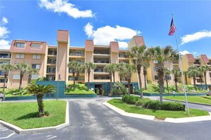 Exterior - Windjammer 210, 2 Bedrooms, Ocean Front, Pool, Elevator, Sleeps 6 (St. Augustine)