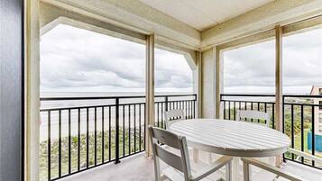 Condo, Multiple Beds, Kitchen, Ocean View | Balcony