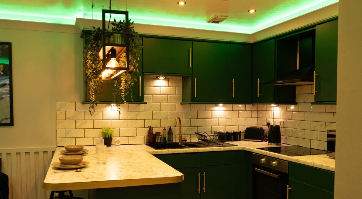 Standard Apartment, Hot Tub | Shared kitchen